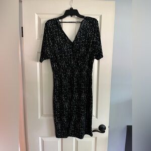 Apt. 9 black wrap dress printed stretch jersey v-neck office casual church M